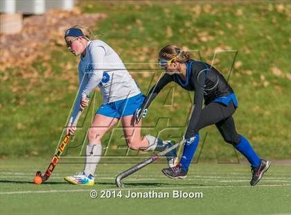 Thumbnail 2 in Darien vs. Glastonbury (CIAC Class L Final) photogallery.