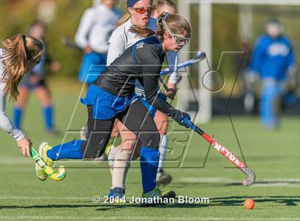 Thumbnail 3 in Darien vs. Glastonbury (CIAC Class L Final) photogallery.