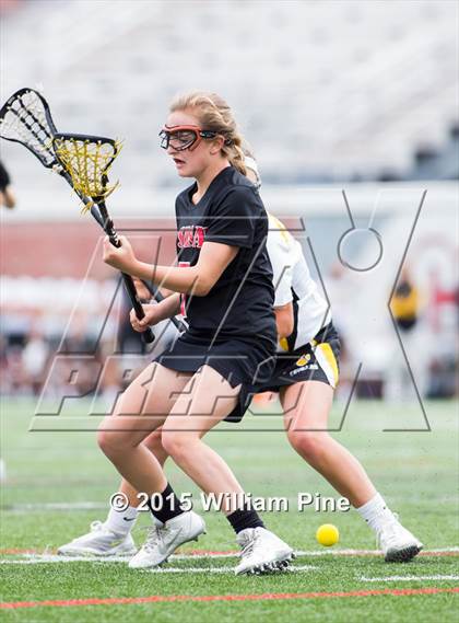 Thumbnail 2 in Mount Sinai vs. Honeoye Falls-Lima (NYSPHSAA Class C Final) photogallery.