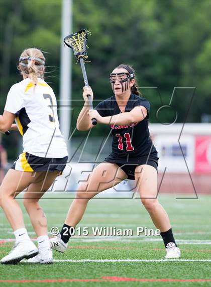 Thumbnail 3 in Mount Sinai vs. Honeoye Falls-Lima (NYSPHSAA Class C Final) photogallery.