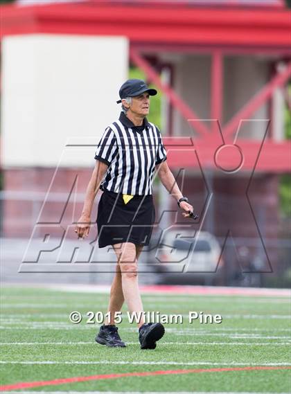 Thumbnail 2 in Mount Sinai vs. Honeoye Falls-Lima (NYSPHSAA Class C Final) photogallery.
