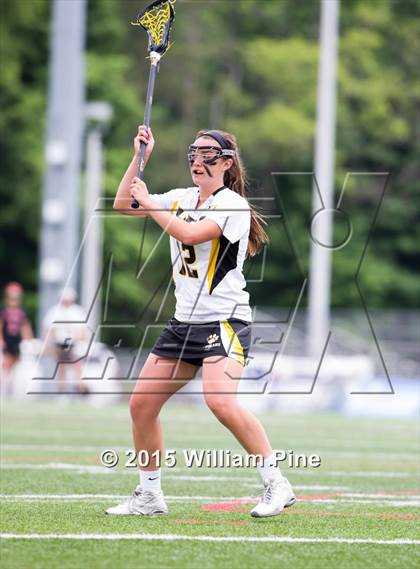 Thumbnail 3 in Mount Sinai vs. Honeoye Falls-Lima (NYSPHSAA Class C Final) photogallery.