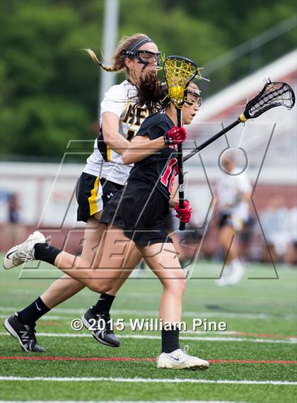 Thumbnail 3 in Mount Sinai vs. Honeoye Falls-Lima (NYSPHSAA Class C Final) photogallery.