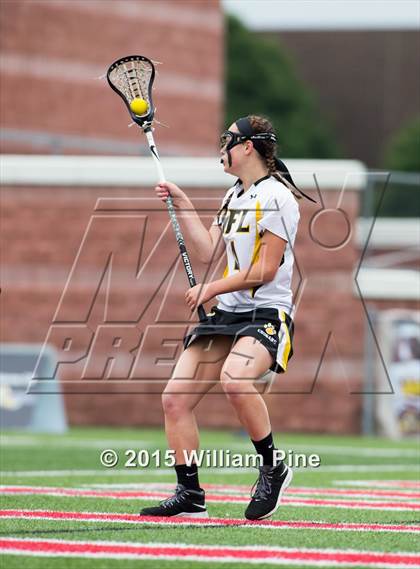 Thumbnail 2 in Mount Sinai vs. Honeoye Falls-Lima (NYSPHSAA Class C Final) photogallery.