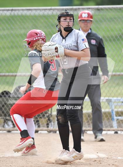 Thumbnail 2 in Mountain View vs. Mater Dei (Michelle Carew Classic) photogallery.