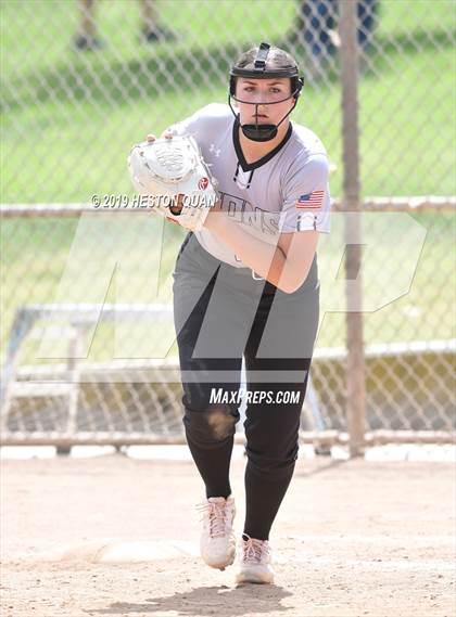 Thumbnail 1 in Mountain View vs. Mater Dei (Michelle Carew Classic) photogallery.