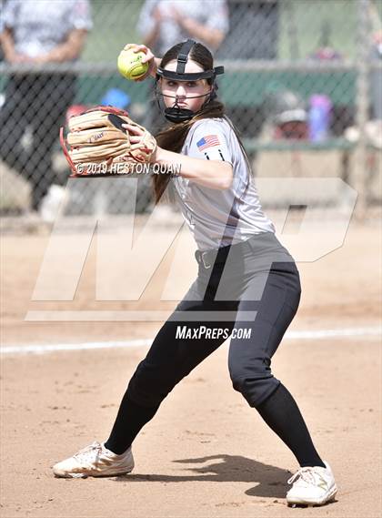 Thumbnail 3 in Mountain View vs. Mater Dei (Michelle Carew Classic) photogallery.