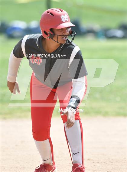 Thumbnail 1 in Mountain View vs. Mater Dei (Michelle Carew Classic) photogallery.
