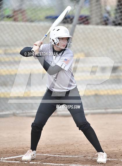 Thumbnail 1 in Mountain View vs. Mater Dei (Michelle Carew Classic) photogallery.