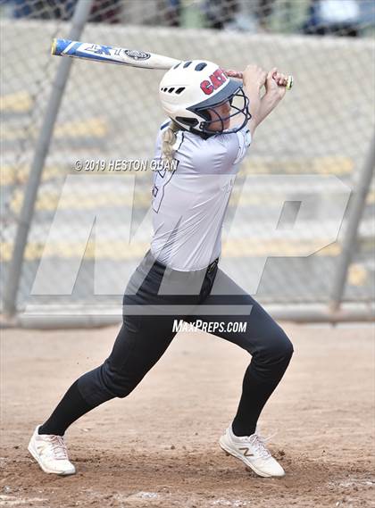 Thumbnail 3 in Mountain View vs. Mater Dei (Michelle Carew Classic) photogallery.