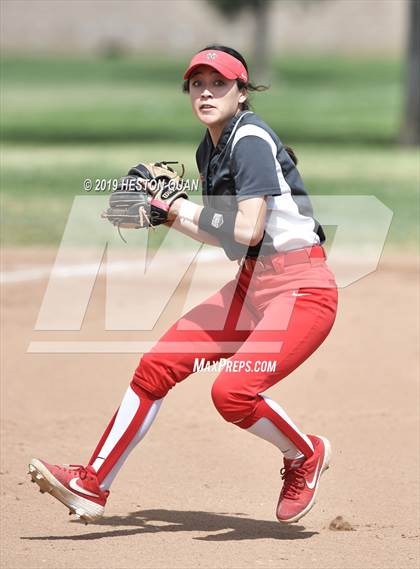 Thumbnail 1 in Mountain View vs. Mater Dei (Michelle Carew Classic) photogallery.
