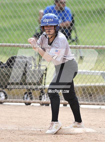 Thumbnail 1 in Mountain View vs. Mater Dei (Michelle Carew Classic) photogallery.