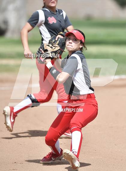 Thumbnail 3 in Mountain View vs. Mater Dei (Michelle Carew Classic) photogallery.