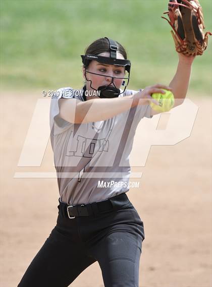 Thumbnail 2 in Mountain View vs. Mater Dei (Michelle Carew Classic) photogallery.