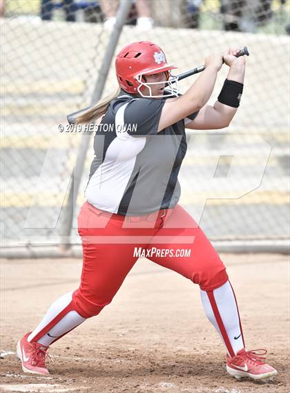 Thumbnail 3 in Mountain View vs. Mater Dei (Michelle Carew Classic) photogallery.