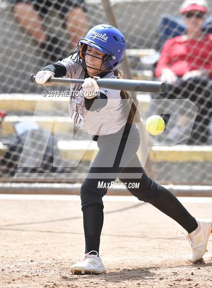 Thumbnail 3 in Mountain View vs. Mater Dei (Michelle Carew Classic) photogallery.