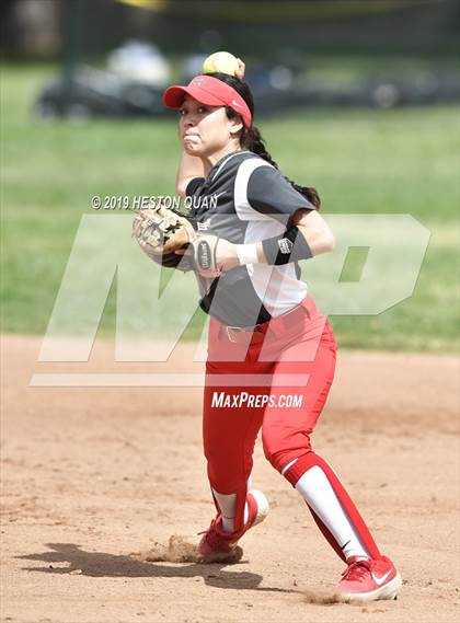 Thumbnail 1 in Mountain View vs. Mater Dei (Michelle Carew Classic) photogallery.