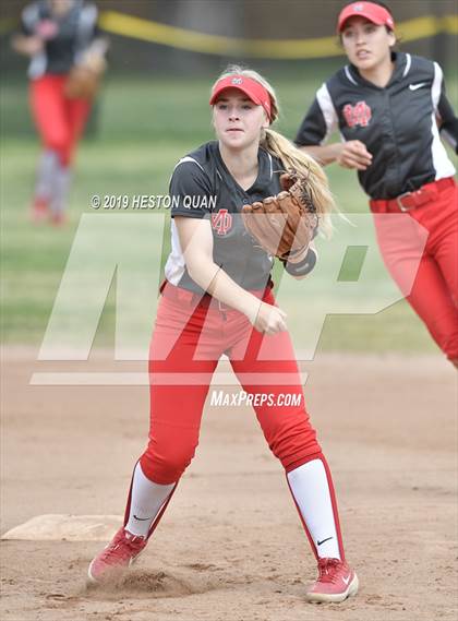 Thumbnail 3 in Mountain View vs. Mater Dei (Michelle Carew Classic) photogallery.