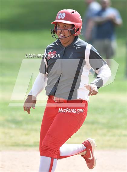 Thumbnail 1 in Mountain View vs. Mater Dei (Michelle Carew Classic) photogallery.