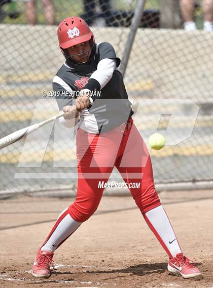 Thumbnail 2 in Mountain View vs. Mater Dei (Michelle Carew Classic) photogallery.