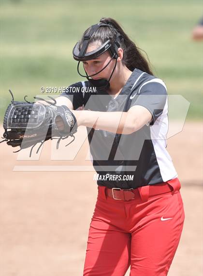 Thumbnail 3 in Mountain View vs. Mater Dei (Michelle Carew Classic) photogallery.