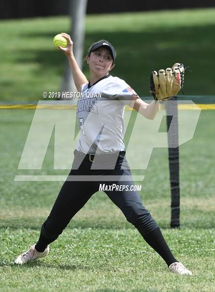 Thumbnail 1 in Mountain View vs. Mater Dei (Michelle Carew Classic) photogallery.