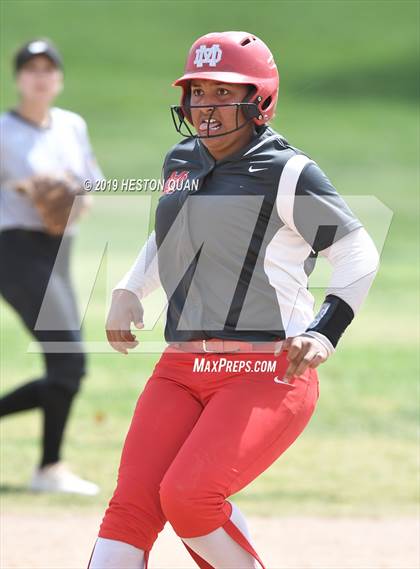 Thumbnail 2 in Mountain View vs. Mater Dei (Michelle Carew Classic) photogallery.
