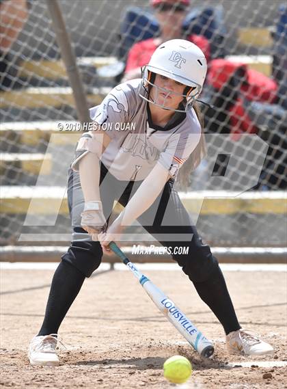 Thumbnail 1 in Mountain View vs. Mater Dei (Michelle Carew Classic) photogallery.