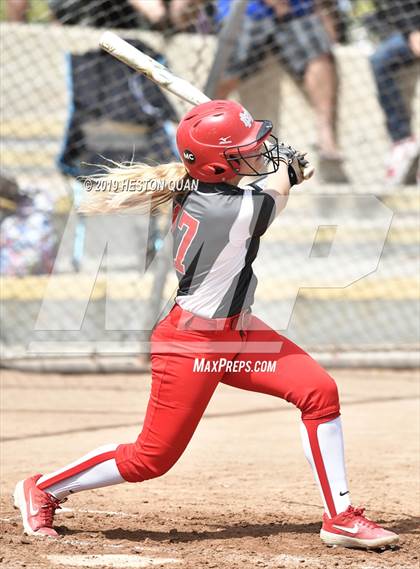 Thumbnail 3 in Mountain View vs. Mater Dei (Michelle Carew Classic) photogallery.