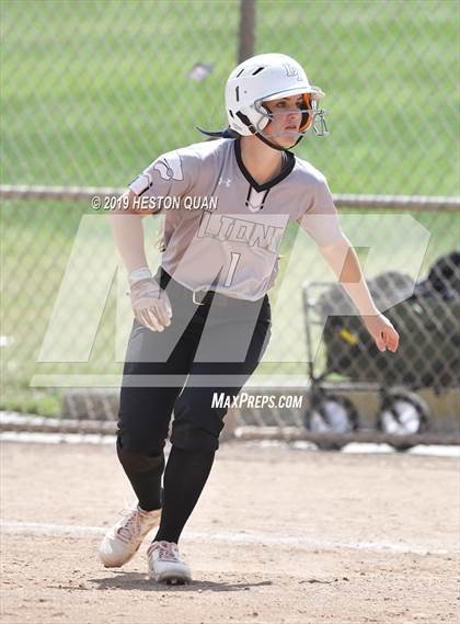 Thumbnail 1 in Mountain View vs. Mater Dei (Michelle Carew Classic) photogallery.