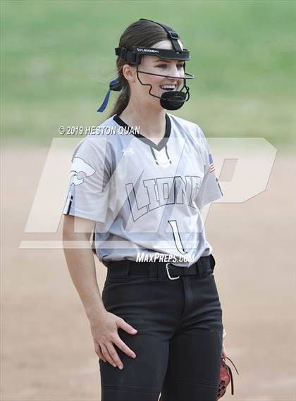 Thumbnail 3 in Mountain View vs. Mater Dei (Michelle Carew Classic) photogallery.