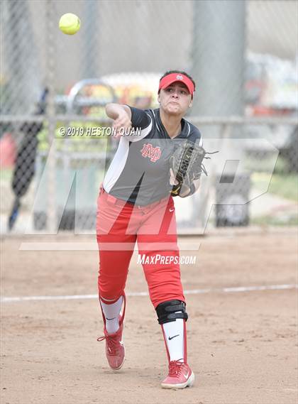 Thumbnail 2 in Mountain View vs. Mater Dei (Michelle Carew Classic) photogallery.