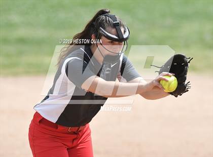 Thumbnail 1 in Mountain View vs. Mater Dei (Michelle Carew Classic) photogallery.