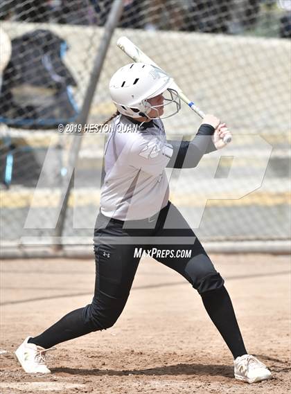 Thumbnail 1 in Mountain View vs. Mater Dei (Michelle Carew Classic) photogallery.