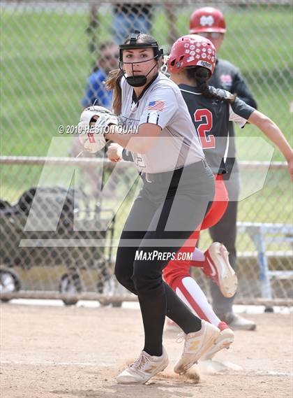 Thumbnail 2 in Mountain View vs. Mater Dei (Michelle Carew Classic) photogallery.