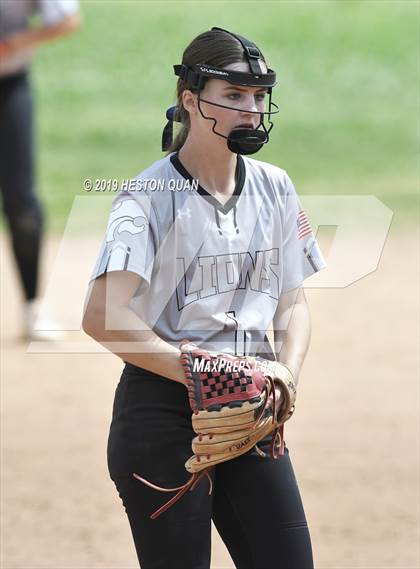 Thumbnail 1 in Mountain View vs. Mater Dei (Michelle Carew Classic) photogallery.