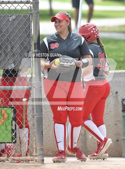 Thumbnail 1 in Mountain View vs. Mater Dei (Michelle Carew Classic) photogallery.