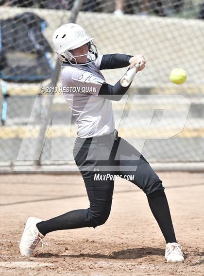 Thumbnail 2 in Mountain View vs. Mater Dei (Michelle Carew Classic) photogallery.