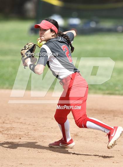 Thumbnail 3 in Mountain View vs. Mater Dei (Michelle Carew Classic) photogallery.