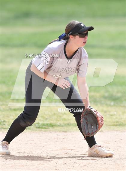Thumbnail 2 in Mountain View vs. Mater Dei (Michelle Carew Classic) photogallery.