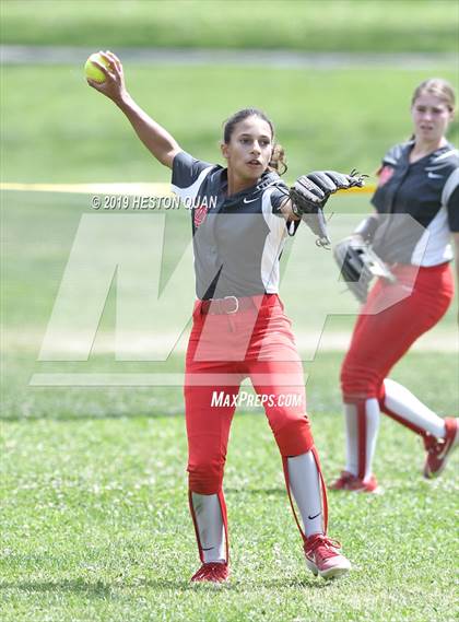 Thumbnail 3 in Mountain View vs. Mater Dei (Michelle Carew Classic) photogallery.