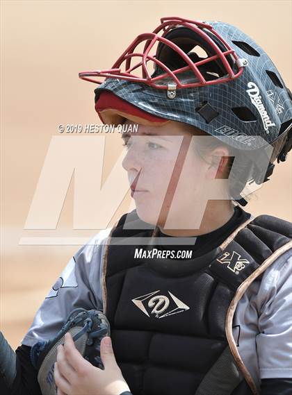 Thumbnail 3 in Mountain View vs. Mater Dei (Michelle Carew Classic) photogallery.