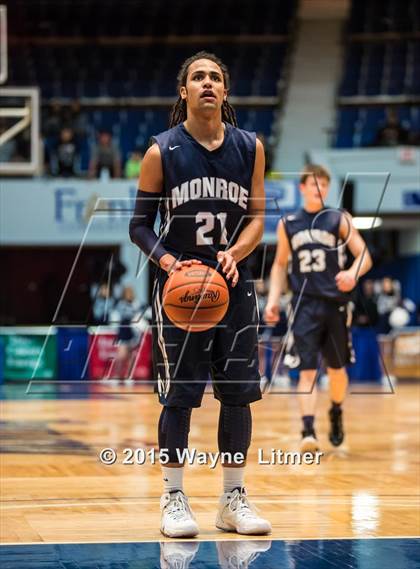Thumbnail 2 in Monroe County vs Newport Central Catholic (All A Classic Championship) photogallery.