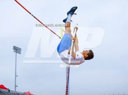 Thumbnail 3 in CIF SS Ford Track and Field Finals photogallery.