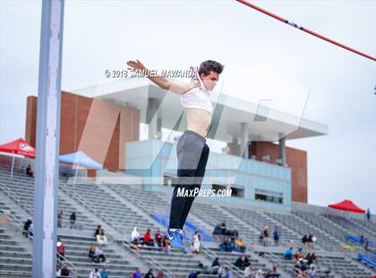 Thumbnail 2 in CIF SS Ford Track and Field Finals photogallery.