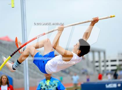Thumbnail 2 in CIF SS Ford Track and Field Finals photogallery.