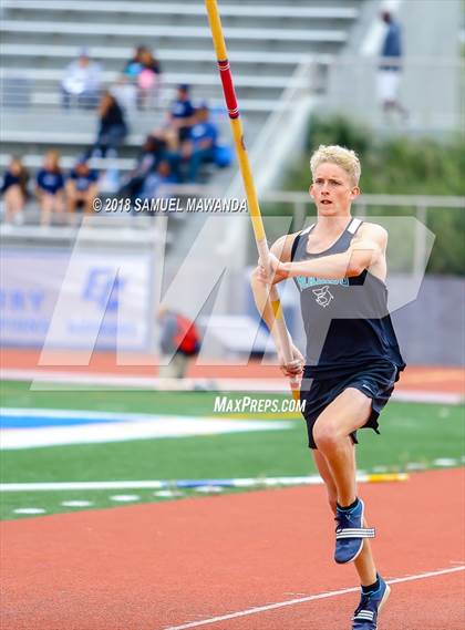 Thumbnail 2 in CIF SS Ford Track and Field Finals photogallery.