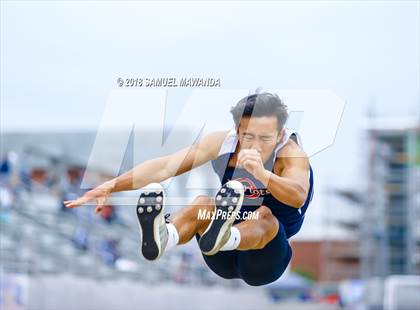 Thumbnail 2 in CIF SS Ford Track and Field Finals photogallery.
