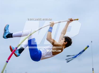 Thumbnail 2 in CIF SS Ford Track and Field Finals photogallery.