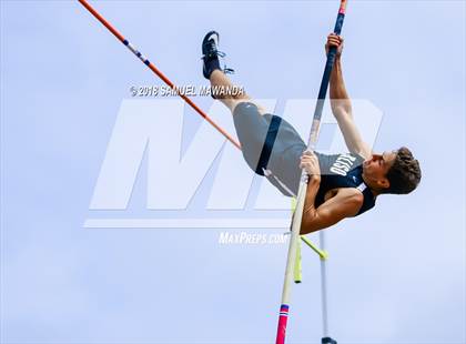 Thumbnail 1 in CIF SS Ford Track and Field Finals photogallery.